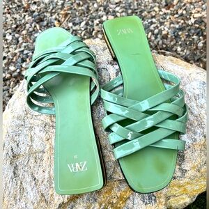 Zara Sandals Green Slides 9
